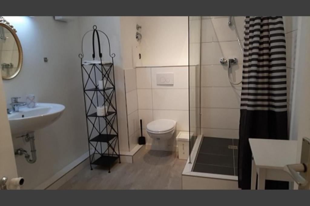 Apartment 41 Citynah, Bad Extern, Einfache Ausstattung Хамбург Екстериор снимка